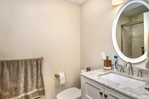 22 Woodward St, Boston, MA 02127 - Photo 11