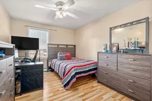 231 Lapham St, Fall River, MA 02721 - Photo 15