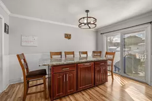 231 Lapham St, Fall River, MA 02721 - Photo 3