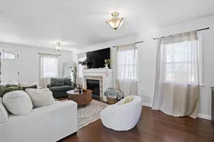 74 Linwood St, Brockton, MA 02301 - Photo 5