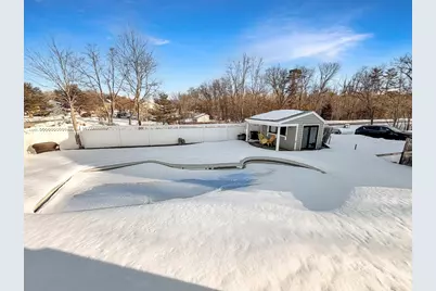 25 Lavalley Ln, Newburyport, MA 01950 - Photo 3