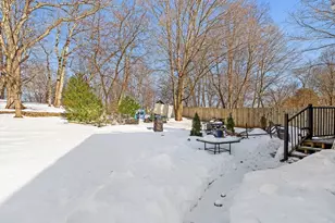 16 Bancroft Park, Hopedale, MA 01747 - Photo 27