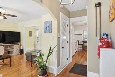 24 Melha Ave, Springfield, MA 01104 - Photo 15