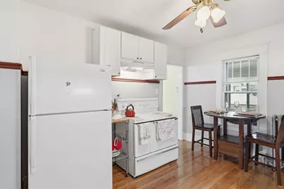 24 Melha Ave, Springfield, MA 01104 - Photo 7