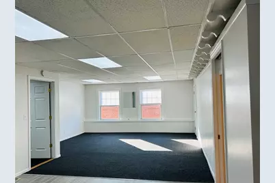 64 Jireh St #2W, New Bedford, MA 02745 - Photo 3