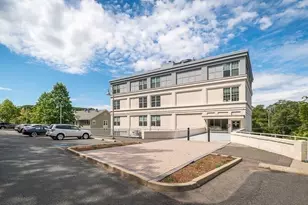 24 Cobblestone Ln, Gloucester, MA 01930 - Photo 17