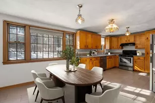 38 Garden Pkwy, Norwood, MA 02062 - Photo 3