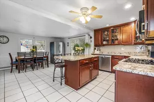 1 Hemlock Rd, Hingham, MA 02043 - Photo 5