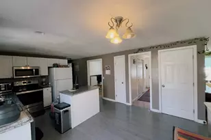 84 Chester St, Worcester, MA 01605 - Photo 3