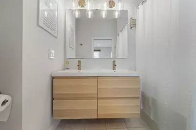 587 E 4th St #3, Boston, MA 02127 - Photo 13