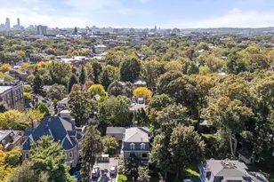 46 Mt Vernon St, Cambridge, MA 02140 - Photo 39