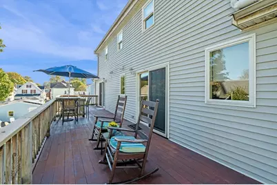 9 Cleveland Pl, Gloucester, MA 01930 - Photo 15