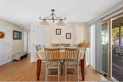 9 Cleveland Pl, Gloucester, MA 01930 - Photo 11