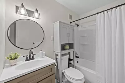 4 Thayer Pond Dr #20, Oxford, MA 01537 - Photo 17