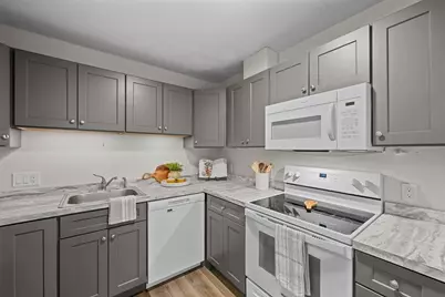 4 Thayer Pond Dr #20, Oxford, MA 01537 - Photo 13