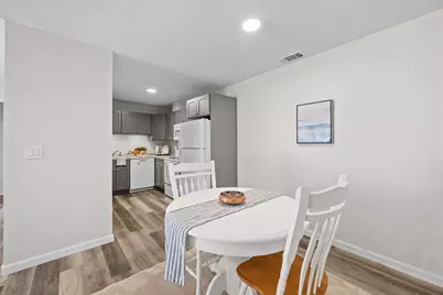 4 Thayer Pond Dr #20, Oxford, MA 01537 - Photo 11