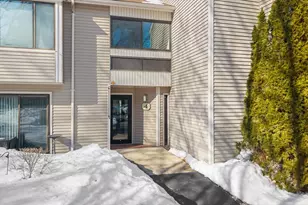 4 Thayer Pond Dr, Oxford, MA 01537 - Photo 3