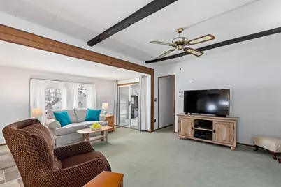 129 Pilgrim Tr, Plymouth, MA 02360 - Photo 3