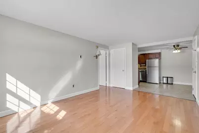 8 Old Colony Ln #2, Arlington, MA 02474 - Photo 5