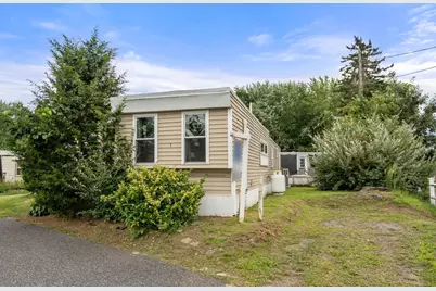 350 West Street #5, Ludlow, MA 01056 - Photo 5