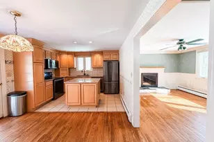 6 Laurelwood Dr, Oxford, MA 01537 - Photo 5