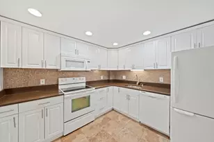 500 Salem St, Medford, MA 02155 - Photo 5