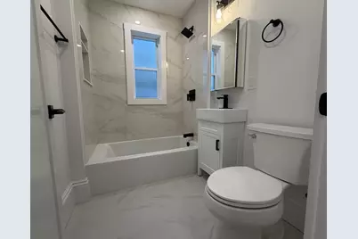 10 Beech St #4, Cambridge, MA 02140 - Photo 7