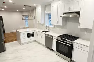 10 Beech St, Cambridge, MA 02140 - Photo 1