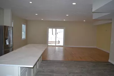 23 Leslie Rd, Worcester, MA 01605 - Photo 5