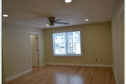 23 Leslie Rd, Worcester, MA 01605 - Photo 17