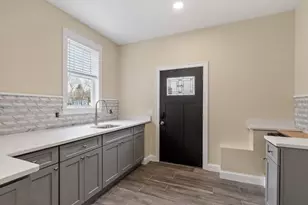 23 Leslie Rd, Worcester, MA 01605 - Photo 7