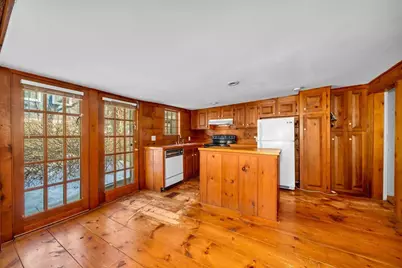 1 Hancock St, Newburyport, MA 01950 - Photo 9