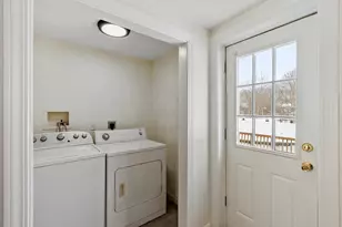 10 Barber St, Medway, MA 02053 - Photo 13