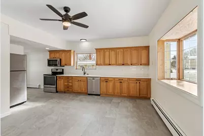 10 Barber St, Medway, MA 02053 - Photo 3