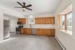 10 Barber St, Medway, MA 02053 - Photo 3