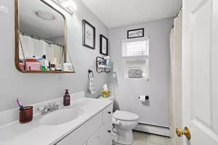 70 Washington Park Dr, Andover, MA 01810 - Photo 9