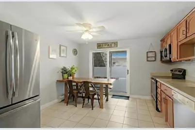 70 Washington Park Dr #6, Andover, MA 01810 - Photo 7