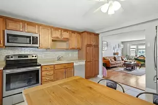 70 Washington Park Dr, Andover, MA 01810 - Photo 5