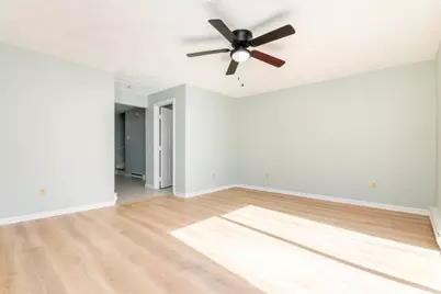 71 Norton St #3, Attleboro, MA 02703 - Photo 5