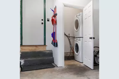 233 Lowell #1, Peabody, MA 01960 - Photo 19