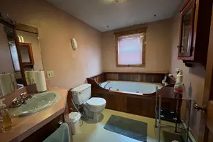 973 Pembroke, New Bedford, MA 02745 - Photo 7