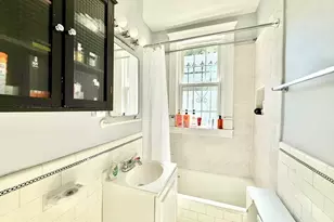 32 Sidlaw, Boston, MA 02135 - Photo 9