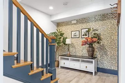 167 Poplar St #1, Boston, MA 02131 - Photo 11