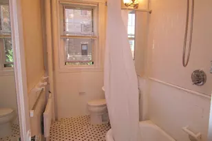 122 Riverway, Boston, MA 02215 - Photo 25
