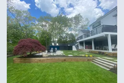 22 Cranmore Rd, Wellesley, MA 02481 - Photo 5