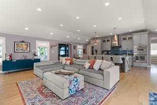 20 Blossom Rd, Braintree, MA 02184 - Photo 13