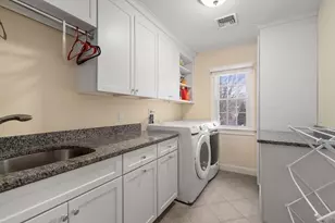 53 Chesterton Rd, Wellesley, MA 02481 - Photo 25