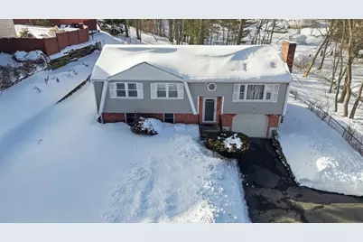 31 Tremont St, Woburn, MA 01801 - Photo 27