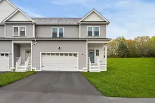 1 Whitman Cir, Bellingham, MA 02019 - Photo 3