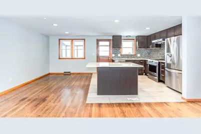 28 McDonnell Dr, Randolph, MA 02368 - Photo 3